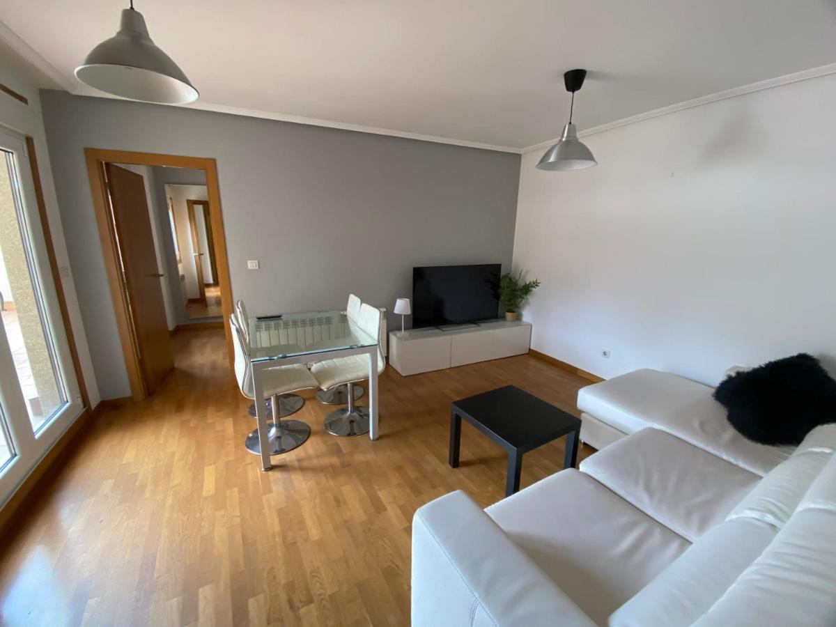 Apartamento A 5 Min Caminando De La Playa Sta. Cristina, Oleiros Eksteriør bilde